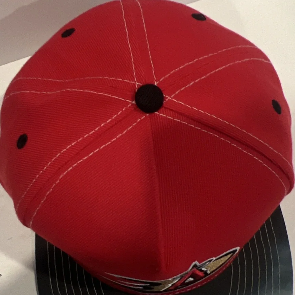 Anaheim Ducks and Angels Snapback Hat - Red/Gray Gradient Brim